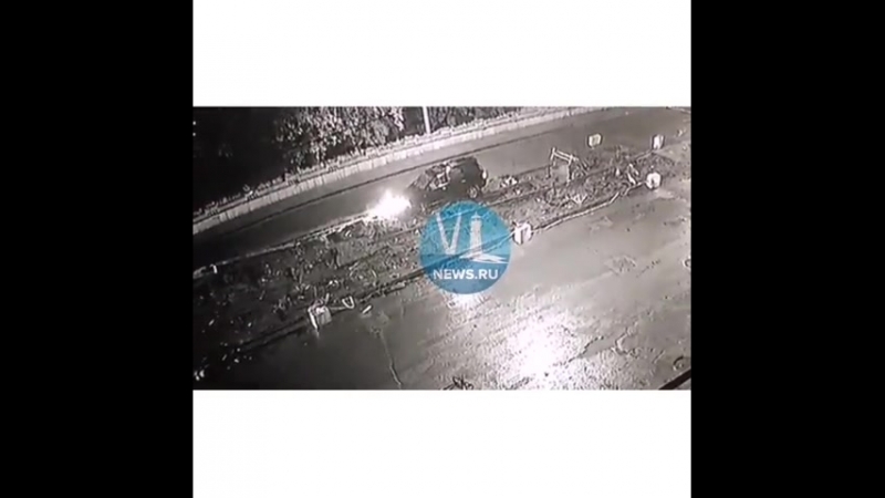 video листайте вправо и смотрите видео момента дтп водитель легкового автомобиля не справился с управлением и врезался в sex