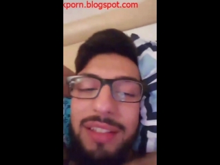 video türk gözlüklü çift yayın açıp sikisiyor part 3 sex