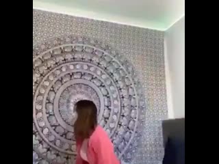 video японка делает зарядку под электро музыку sex