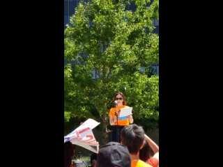 video alyssa milano activist is speaking at a protest in dallas against the nra convention sex