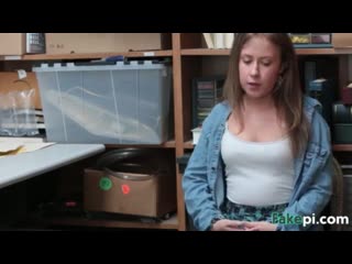 video школьницу молодые трахнул охранник магазина sex