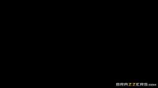 video браттрахает 18 летнуюсестр огромном члене трахает мамку поимел жёстко gjhyj порно sex