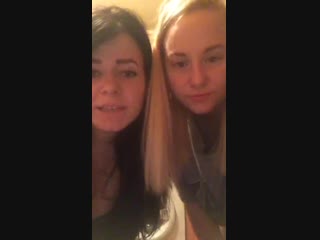 video сексуальные танцы от блондинки и брюнетки periscopeперископ sex