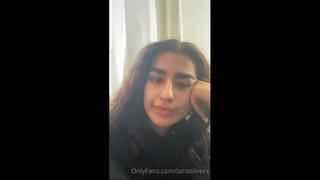 video развратная арабская соска luna silver aka lunasilverx порно брюнетка ебут в тачку сука в колготках ебут сосет хуй sex