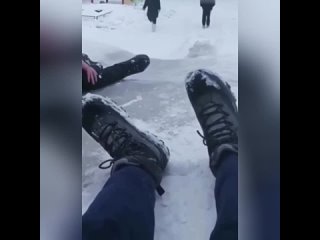 video яжемать сломала позвоночник парню sex