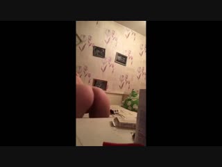 video оффница показывает попку офф околофутбол молодые игры дота одноклассница малая люблю любовь жопа sex