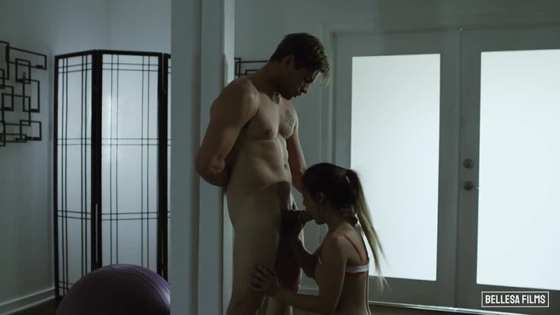 video млодая азиатка влюблена в инструктора красивое порно для девушек for real sex