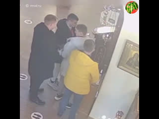 video в новогиреево прихожане обнесли культовое сооружение пока молились sex