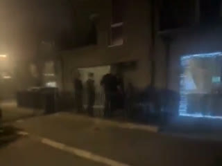 video штурм здания может полицейская академия вовсе не комедия sex