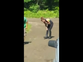 video американка испытала на себе электро шоковый ошейник для молодые выйдя за периметр настроек sex