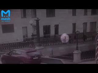video в женском туалете мариинского театра посетительница нашла скрытую камеру sex