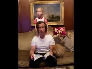video дочка галкина устроила для папы домашний массажный салон sex