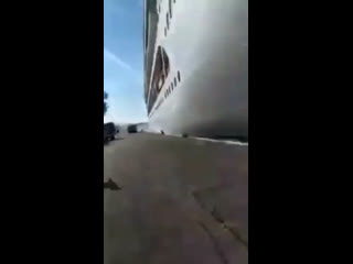 video утром в воскресенье 2 июня в венеции произошло столкновение двух судов sex
