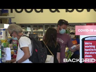 video папарацци ана и бен аффлек в лос анджелесе сша ana de armas daily sex