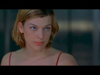 video обитель зла resident evil 2002 год элис узнаёт что спенсер является её неофициальным мужем милла йовович milla sex