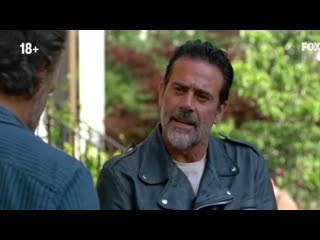 video ходячие мертвецы the walking dead 7 сезон 4 серия 2016 год ниган забирает всё огнестрельное оружие из александрии sex
