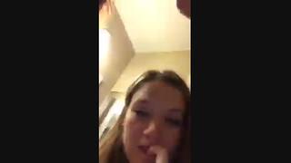 video лесбиянки лижут друг друга в перископе periscope пошлая жизнь 18 sex