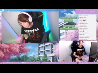 video стримерша сосет в прямом эфире на твиче sex