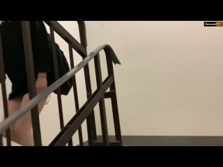 video познакомился с девушкой на велосипеде и дал в рот в подъезде sex