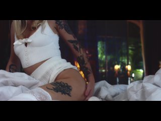 video опыт игрушки с удаленным управлением а также анальныи фистинг и sex