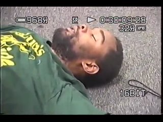 video в раздевалке кристиано марселло чарльза беннета sex