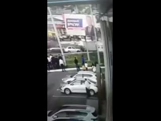 video водитель volkswagen polo влетел в грузовик из за чего произошло возгорание sex