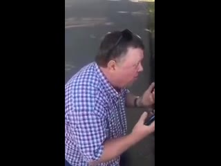 video в горячем ключе водитель на коленях стал просить инспекторов дпс не забирать у него права sex