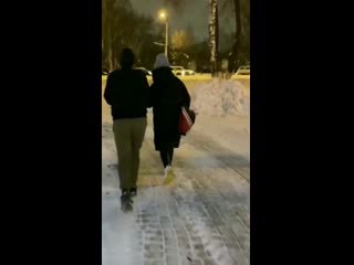 video чеченец напал на пару русская негр во время их прогулки используя травматический пистолет sex