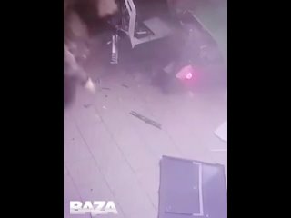 video успешный взлом единственного в селе банкомата провели воры из свердловской области с помощью газа sex