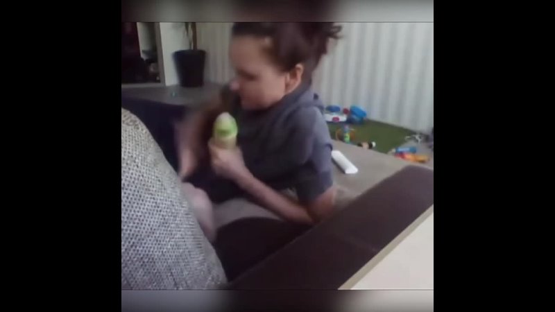 video в сургуте 31 летняя няня регулярно избивает ребёнка sex