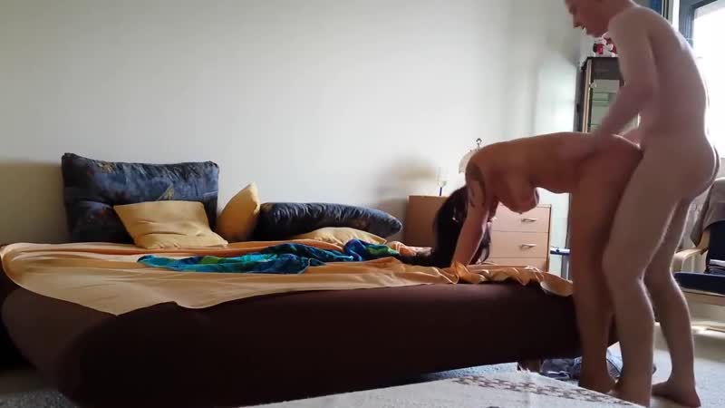 video снимает проститутку на скрытую камеру трахает пока жена не видит домашнее любительское порно секс видео full hd sex