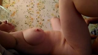 video мужик трахает сисястую деревенскую бабу с большими сиськами русские бабы большие сиськи любительское частное sex
