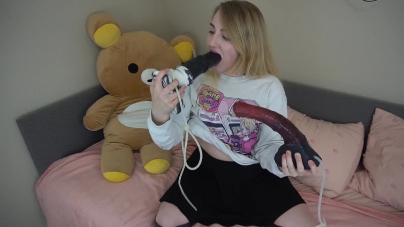 video double horsecock dildo porn deepthroat bad dragon pornhubcom sex