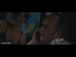 video шарлотта ле бонcharlotte le bon голая грудь секс в фильме большой злой волкфранция2011 sex