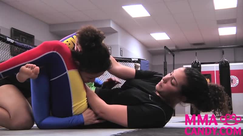 video armless triangle with vanessa and laura mma candy sex