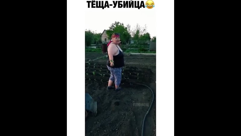 video когда теща позвала на дачу чтобы зятёк поработал а он занят фигней sex