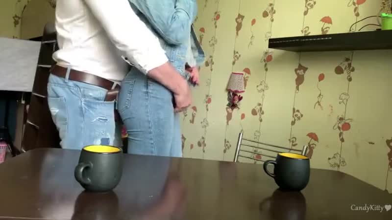 video пришла к соседу попить чаю порно секс анал джинсы попка минет окончание внутрь кончил в ротик sex