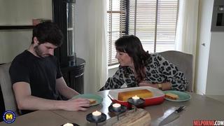 video зрелая баба во всех позах ублажает член молодого любовника sex anal ass titsbig milfs the bestmature nlmomsбольшие sex