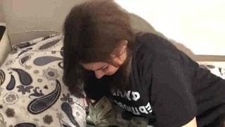 video отчим наказывает дочь за блядство и учит жизни своим членом sex