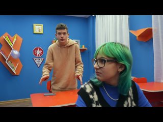 video funny friends школьные пранки обсыпали училку мукой и не только sex