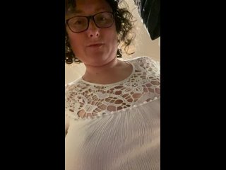 video она показала свои большие сиськи демонстрирует свою грудь порно big boobs вы когда нибудь мечтали трахнуть милфу sex