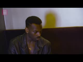 video негр с пальцем у виска мем показывает пальцем висок мем sex