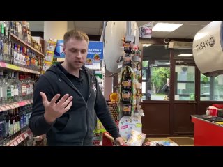 video artem wolf продавцы бросили магазин и сбежали дикая продавщица накинулась на покупателя полиция убежала 1ч sex