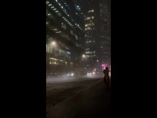 video ветер настолько сильный что можно увидеть торнадо погода москва зима sex