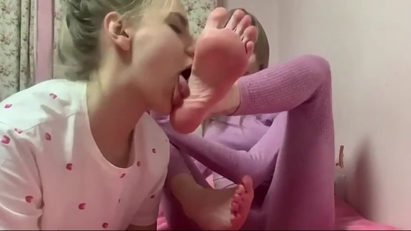 video рабыня и её госпожа sex