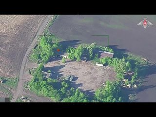 video сво медиа военный осведомитель уничтожение машин из состава предположительно зрк iris t slm и склада sex