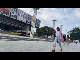 video девушка без лифчика с острыми сосочками под футболкой sex