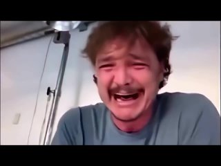 video мужик сначала смеётся а потом плачет пиздец грустный мем но музычка ничё так душевненькая но вот мужик заставляет sex