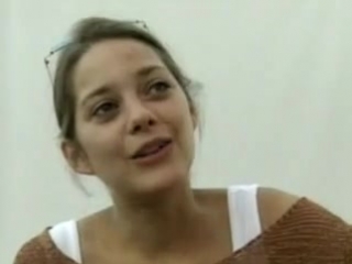 video marion cotillard говорит что то очаровательное на французском sex