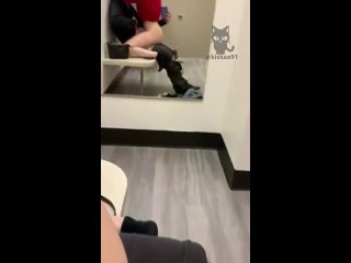 video трахнулись в кабинке раздевалки студенты шалятв тц домашнее порно больше в тг sex